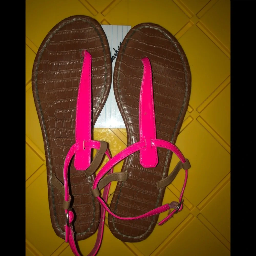 Sandals - Picture 1 of 1